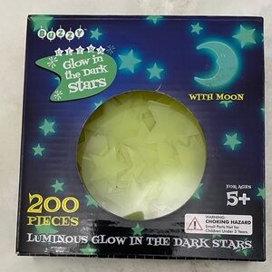 Glow in the Dark Stars with Moon - Green